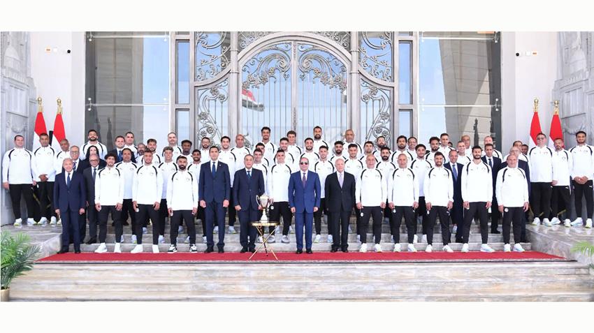 El Sisi honors Egyptian national football team El Sisi honors Egyptian national football team