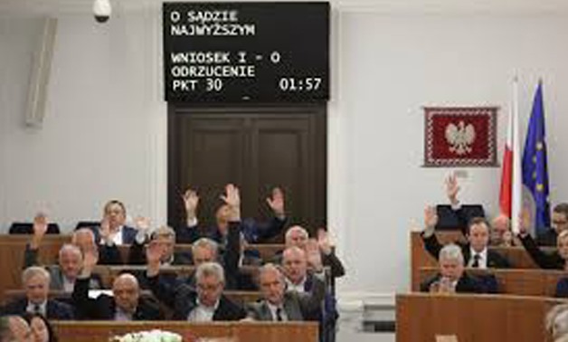 Poland's senate approves controversial court reform(Reuters)
