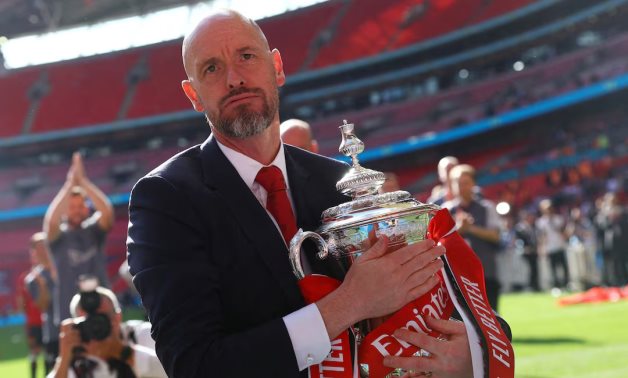 Manchester United manager Erik ten Hag celebrates with the trophy after winning the FA Cup REUTERS/Hannah Mckay/File Photo 