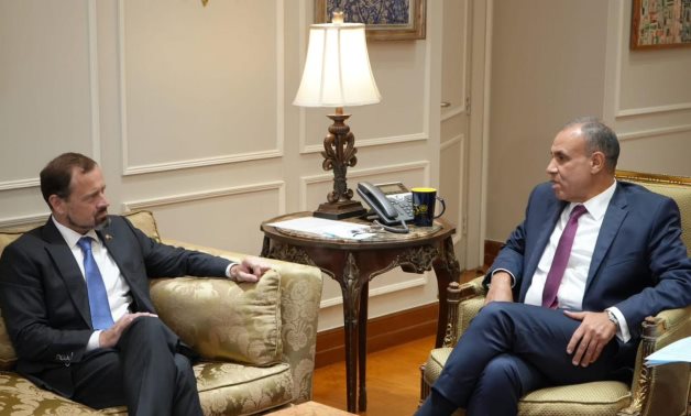 Minister of Foreign Affairs, Immigration, and Egyptian Expatriates Affairs Badr Abdel-Aty met with Tom Perriello, the U.S. Special Envoy to Sudan