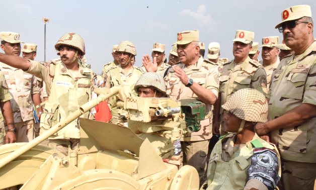 Egypt’s Defense Minister Abdel Meguid Saqr visits one of the formations of the Second Field Army – Army spox