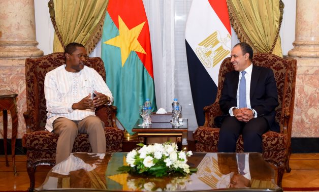 Egyptian Minister of Foreign Affairs Badr Abdelatty (R) receives Burkinabe Minister of Foreign Affairs Karamoko Traoré in Cairo, 7 Nov. 2024 - Egyptian MFA