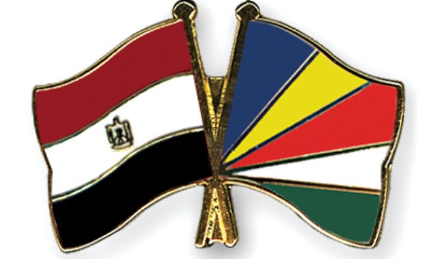 Flag pins of Egypt and Sychelles