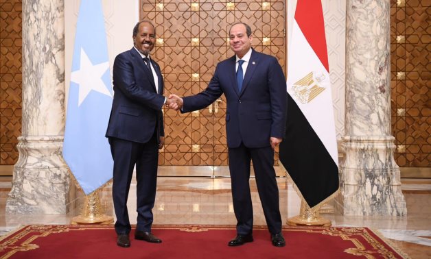 FILE - Egyptian President Abdel Fattah El-Sisi welcomes Somali President Hassan Mohamud in Cairo, August 2024 – Presidency of Egypt