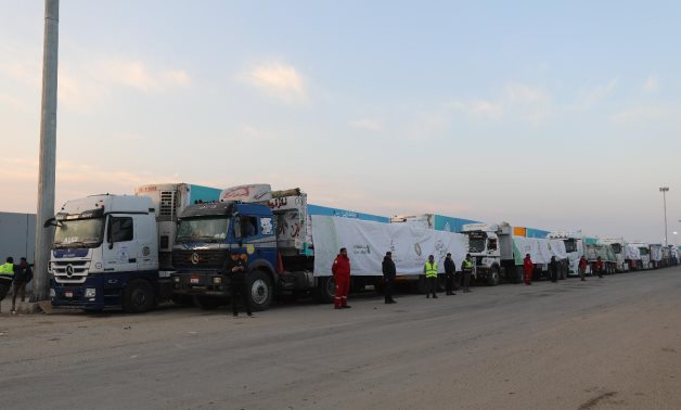 Humanitarian aid trucks heading to Gaza Strip via Rafah Crossing - Azhar institute