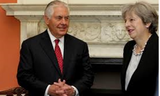 Britain's Prime Minister Theresa May greets U.S. Secretary of State Rex Tillerson at 10 Downing street in London, Britain, September 14, 2017. REUTERS/U.S. Embassy London Official Photographer/Pool
