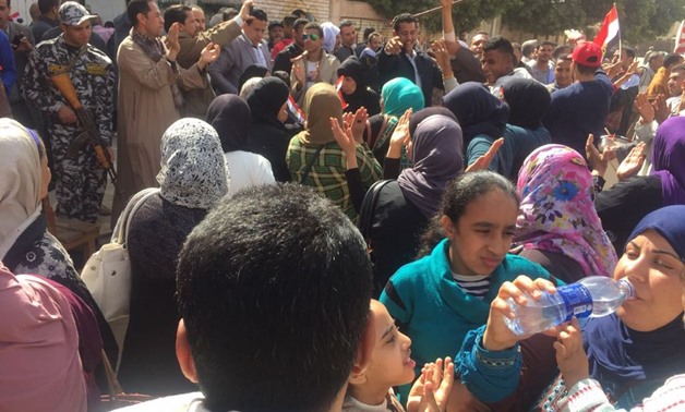 Citizens cast their ballots - Egypt Today/ Norhan Magdy