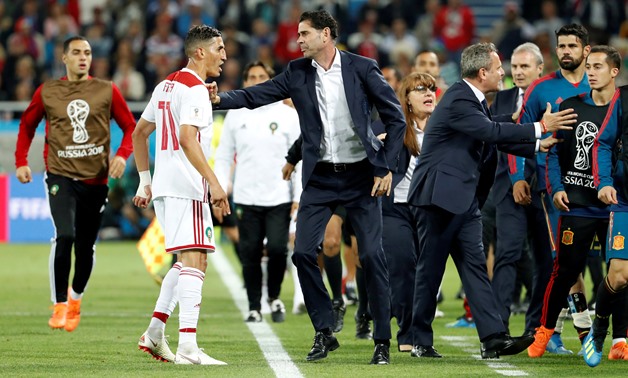 Soccer Football - World Cup - Group B - Spain vs Morocco - Kaliningrad Stadium, Kaliningrad, Russia - June 25, 2018 Spain coach Fernando Hierro and Morocco's Faycal Fajr REUTERS/Gonzalo Fuentes TPX IMAGES OF THE DAY
