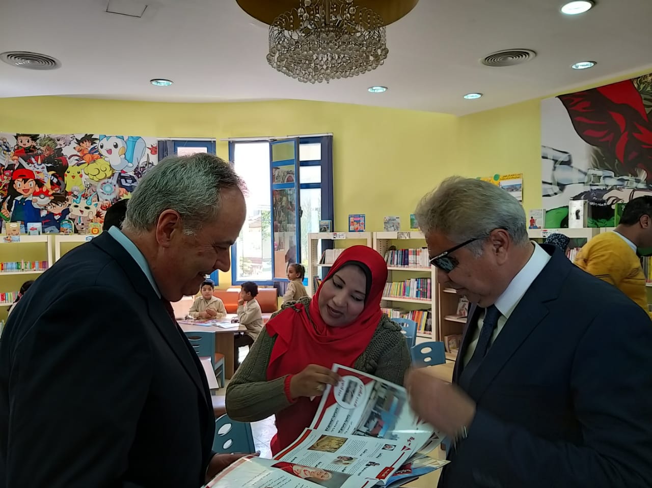 CDA Goldberger Tours the Public Library in Minya