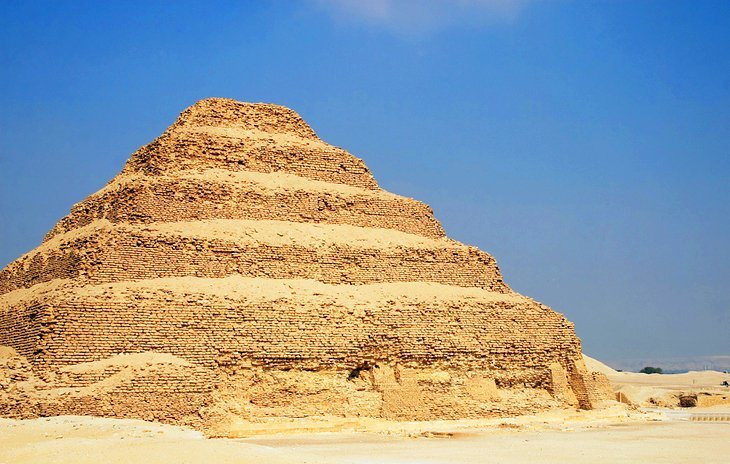 egypt-saqqara-step-pyramid-of-djoser
