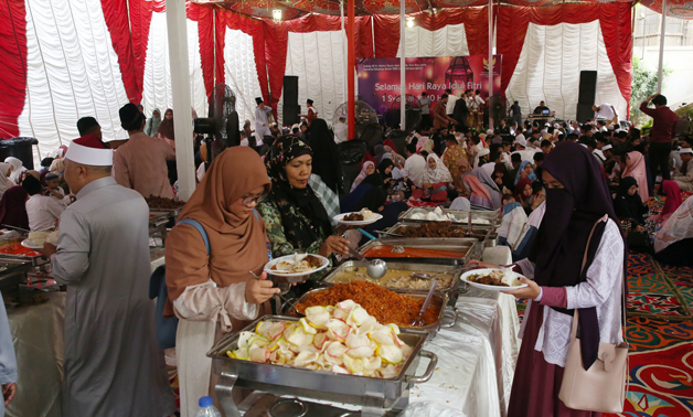 Indonesian people celebrate Eid al-Fitr at the embassy in Cairo- Press photo