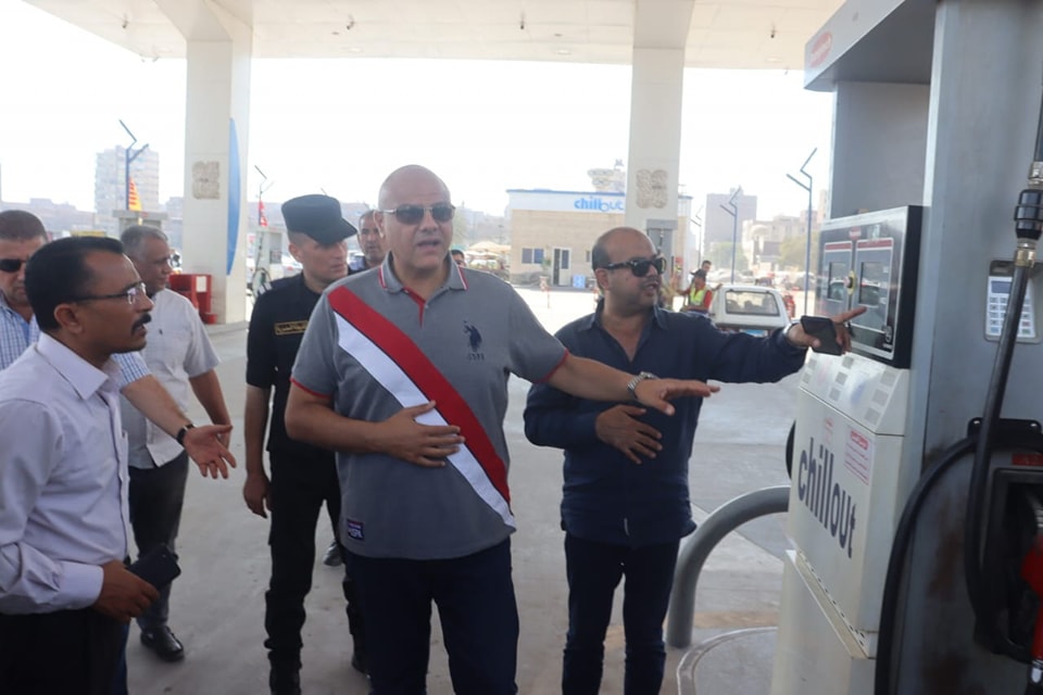 Qalyubia governor inspects a fuel station after fuel price hikes - Qalyubia Governorate