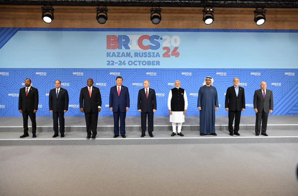 Sisi poses for a photo alongside BRICS leaders at their summit in Kazan - Presidency