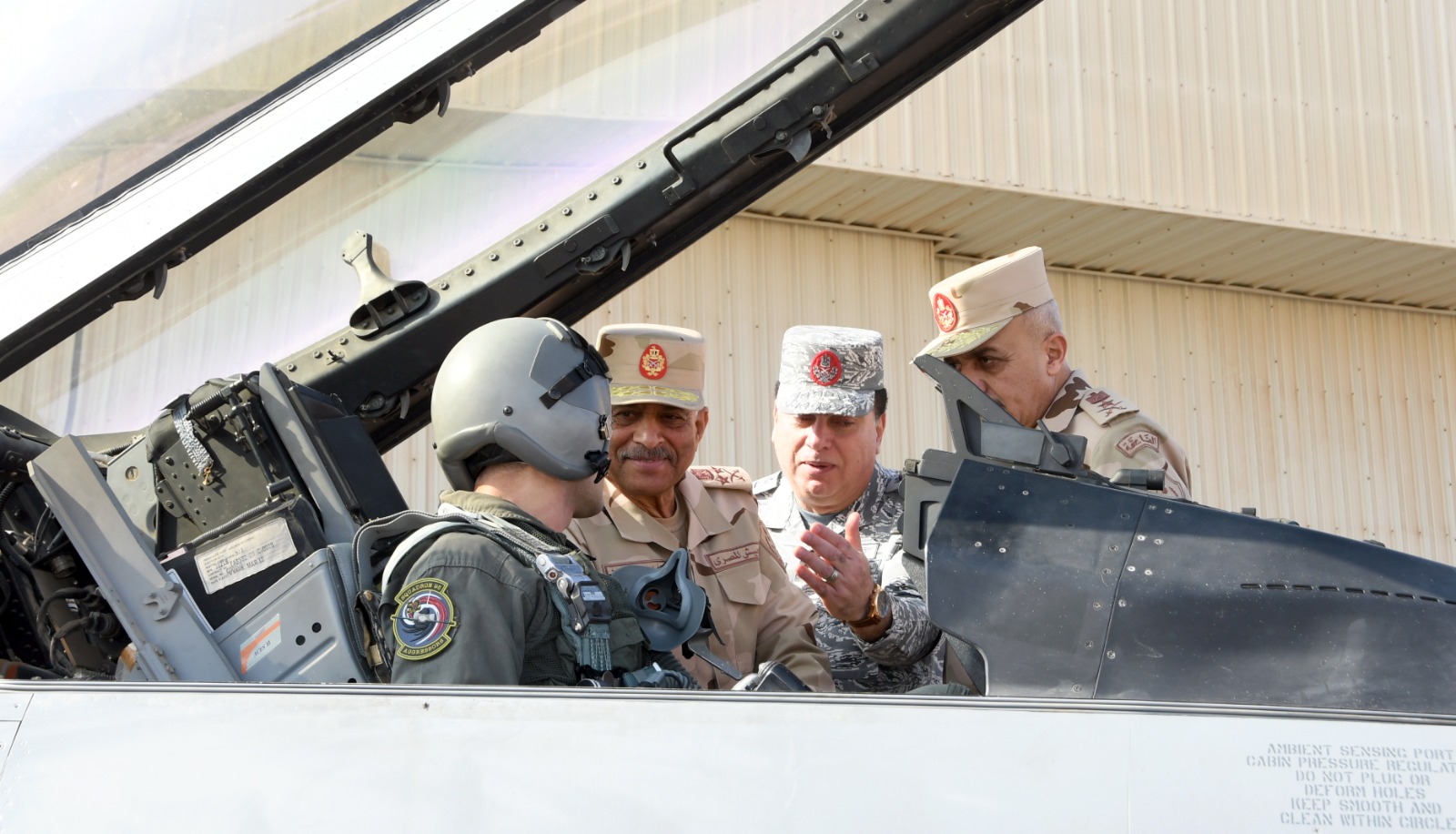 Defense minister visits an air base 1