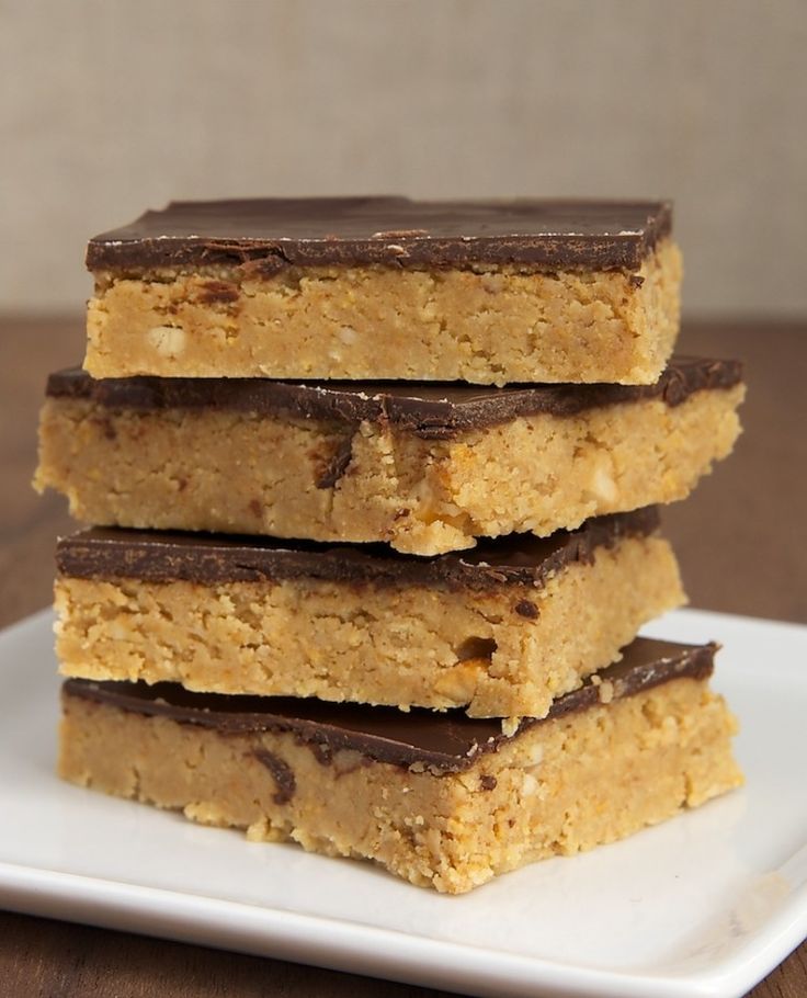 Easy No-Bake Peanut Butter Chocolate Bars - Only 6 Ingredients!