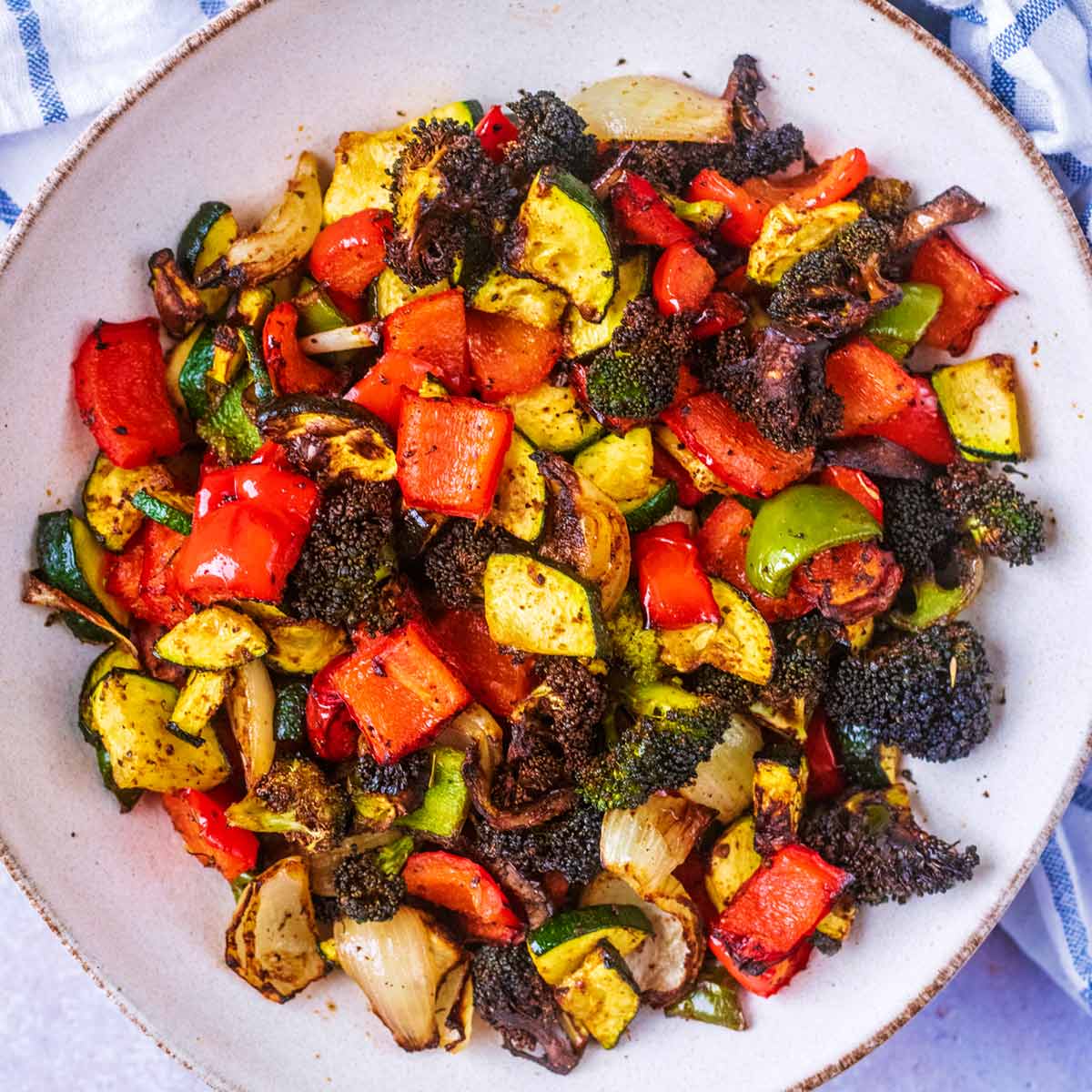 air-fryer-roasted-vegetables-featured