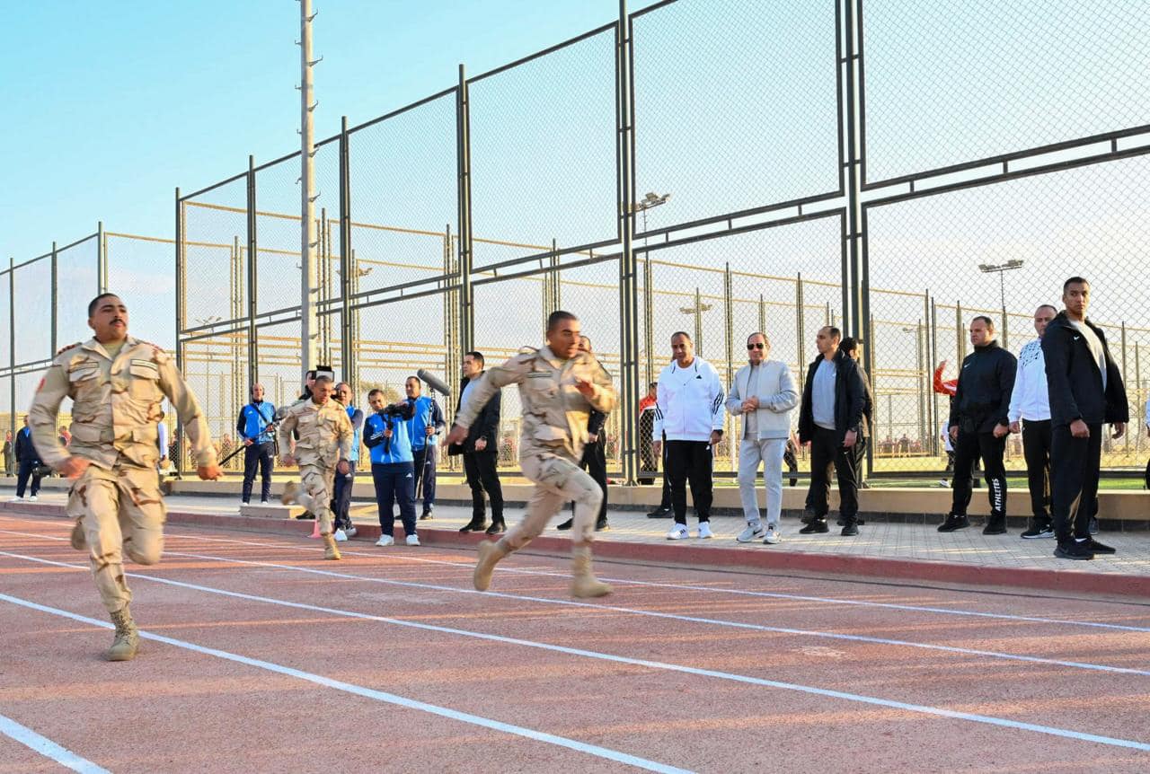 President Sisi visits Egyptian Military Academy to speak to students 4