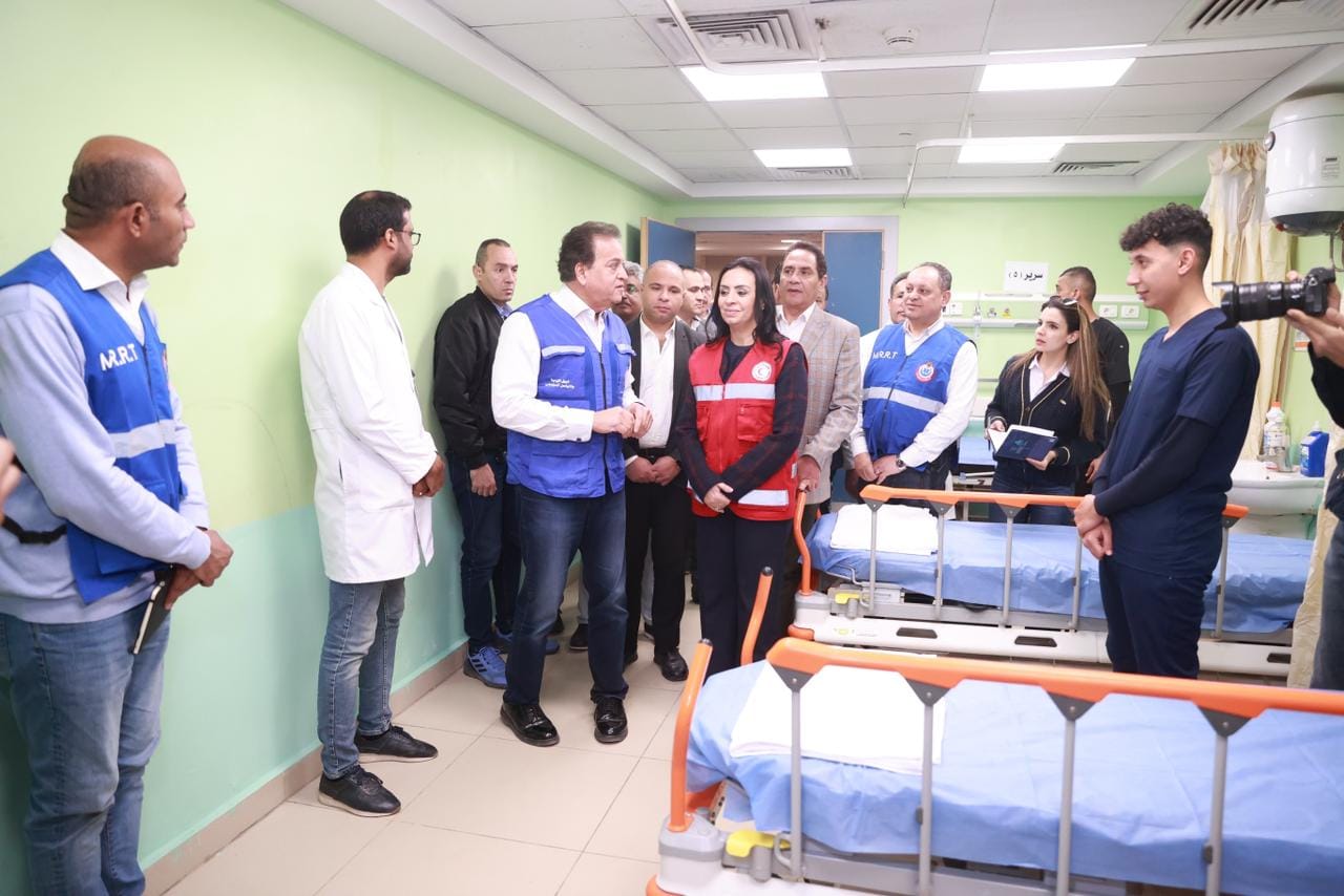 Health and social solidarity ministers inspect Arish hospital and Red Crescent warehouse before Gaza ceasefire 2