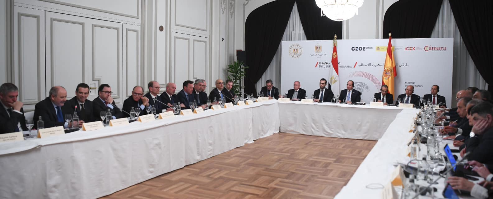 Sisi meets with Spanish companies representatives