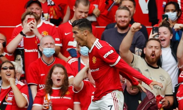 Ronaldo debut double as Man Utd thrash Newcastle to go top