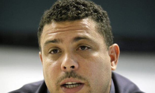 Former Brazil striker Ronaldo buys second division Cruzeiro - EgyptToday