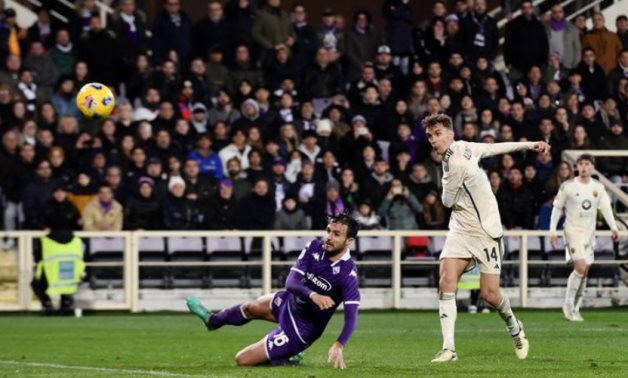 Llorente strikes late for Roma to rescue 2-2 draw at Fiorentina ...