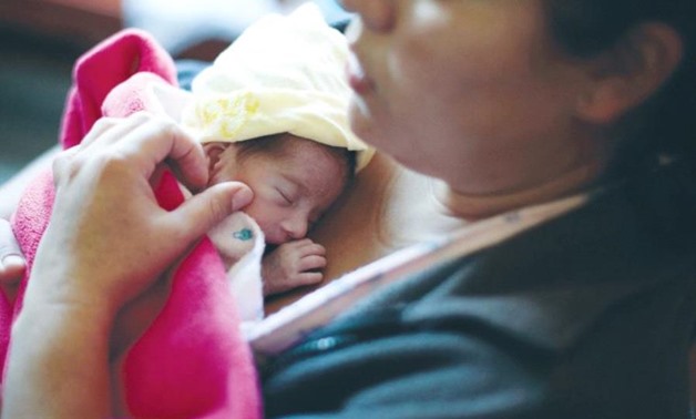 Egypt sees decline in birth, death rate; Health Ministry explains national strategy